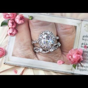 Diamond ring Princess set
